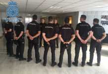 Detienen in fraganti a los autores de un robo con fuerza en Montequinto detienen in fraganti