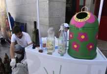 La campaña de reciclaje de vidrio llega al mercadillo