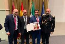 Los bomberos de Sevilla premian a la Banda de Presentación