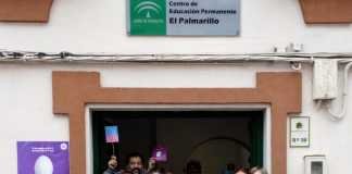 El CEPER El Palmarillo construye su ‘Puerta Violeta’