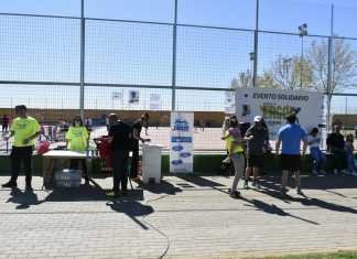 El torneo de pádel solidario recauda 1.500 euros contra el cáncer infantil