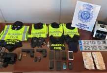 Atracaban a narcos y empresarios simulando ser guardias civiles