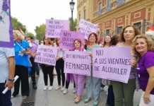 Primera concentración contra la violencia de género del nuevo curso primera concentración