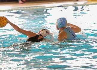 Paso al frente nazareno en la categoría de plata femenina de waterpolo paso al frente nazareno
