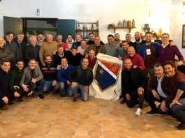 Homenaje a Joaquín Morales por históricos del Dos Hermanas C.F. homenaje a joaquín morales