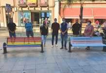 Bancos arcoiris para concienciar sobre la diversidad sexual bancos arcoiris