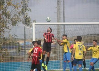 Fin de semana de estreno con derrotas en 2ª Andaluza de fútbol fin de semana de estreno