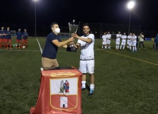 Los penaltis deciden el primer Trofeo Romería de Valme penaltis