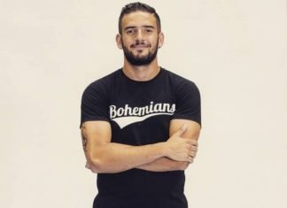 Christian Morcillo Gallardo, un nazareno en el ‘floorball’ checo Christian Morcillo Gallardo