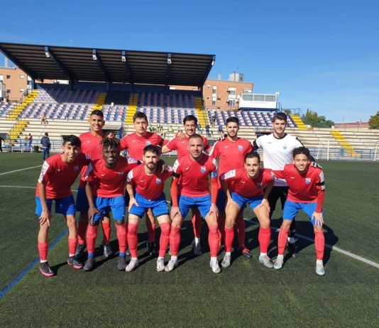 La Motilla se impone a la Rociera en el derbi de 2ª Andaluza la motilla