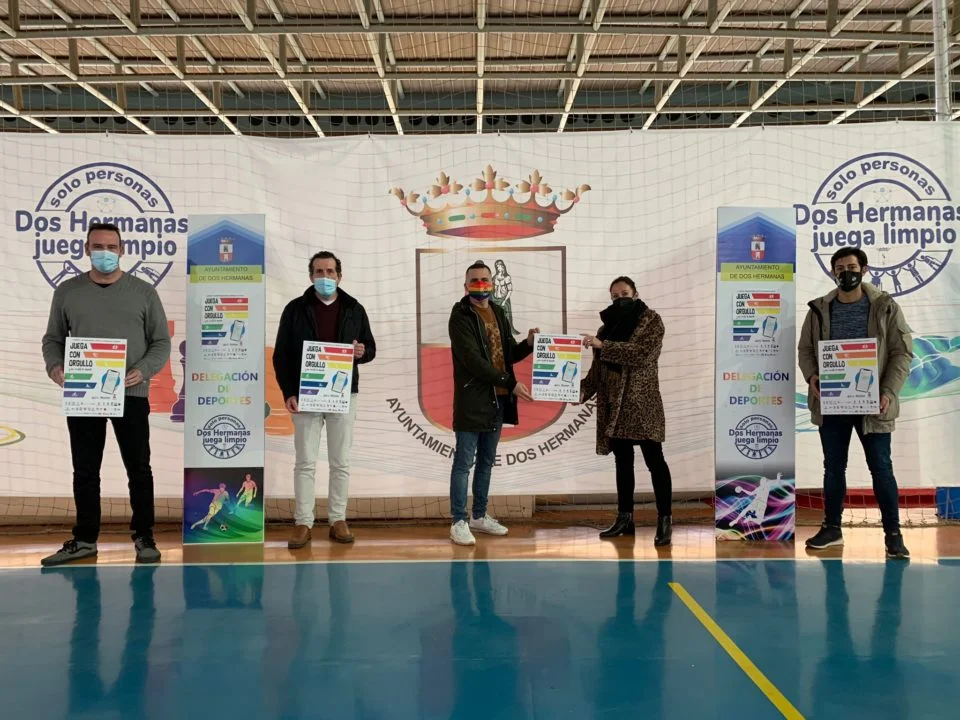 juega con orgullo