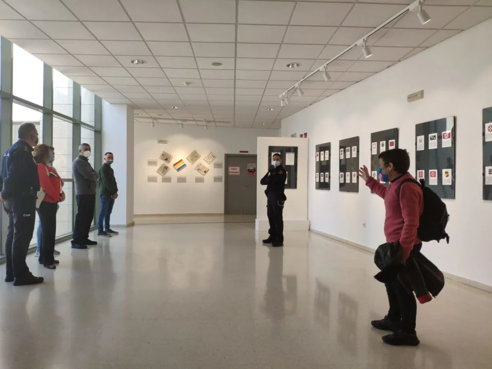 la exposición