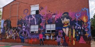 Culmina el mural por la igualdad del artista Rafa López culmina