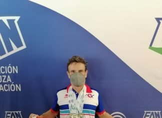 Juan Luis Ligioiz logra cuatro oros en el Andaluz máster de natación juan luis