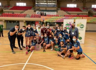 Medalla de bronce para las infantiles del BM Montequinto medalla de