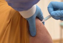 Las personas con 32 y 33 años ya pueden pedir cita para vacunarse más de