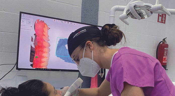 Clínica Dental Implantsite organiza su II jornada de Ortodoncia Invisible clínica dental