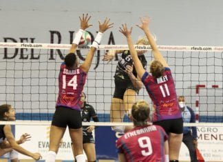 Comienzo con derrota para el Cajasol Voley en Superliga comienzo con derrota