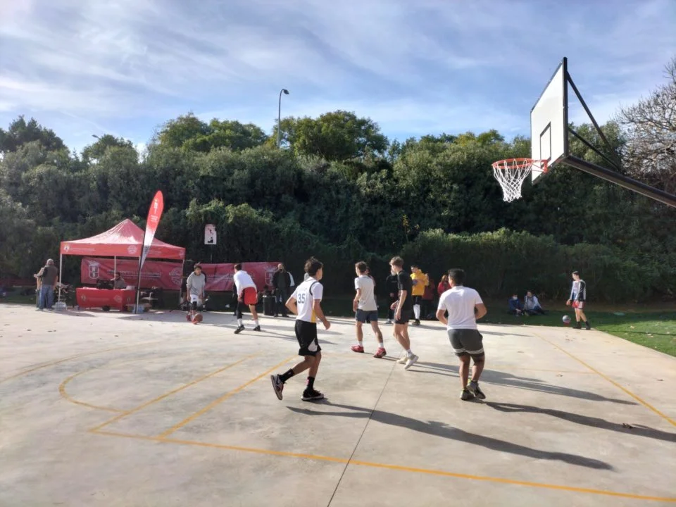 nueva pista de baloncesto