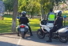 A prisión por cinco delitos de exhibicionismo en espacios públicos a prisión