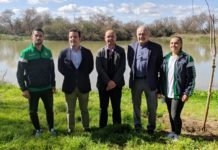 Plantación de árboles del Betis en la Laguna de Fuente del Rey plantación de árboles