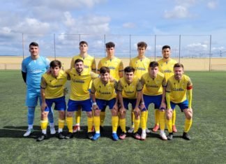 Los visitantes se llevan los derbis locales de 3ª Andaluza