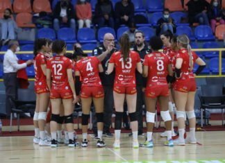 Partido de alta intensidad para evitar las posiciones de descenso partido de alta intensidad