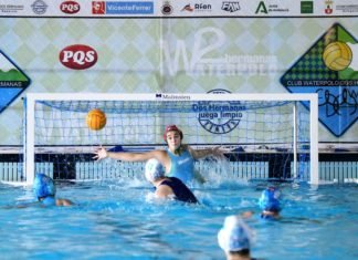 Se resiste la recompensa para las chicas del waterpolo se resiste