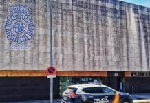 Un hombre es detenido por intentar robar un portátil en los juzgados entrenador