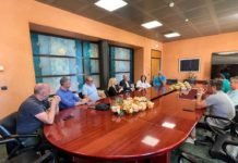 Encuentro institucional del alcalde con la secretaria general de UGT-A encuentro institucional