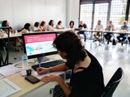 centenar de personas