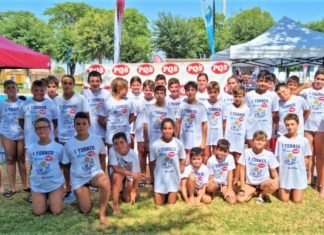 Convivencia en torno al waterpolo en Los Montecillos convivencia