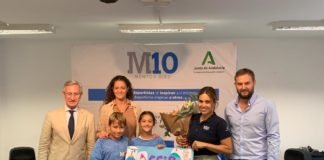 Blanca Manchón visitó el Colegio 19 de Abril blanca manchón