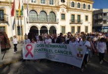 Más de 1.000 personas marcharon contra el cáncer de mama más de 1.000 personas