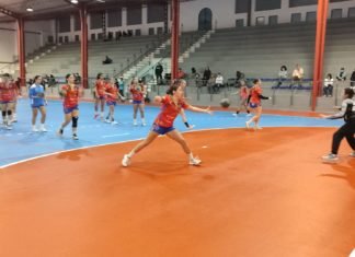 Duelo en mitad de la tabla de División de Honor de Plata femenina duelo en mitad de la tabla