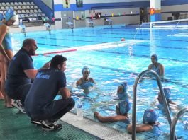 Victorioso duelo andaluz para las chicas del waterpolo victorioso duelo andaluz