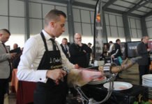 El campeón de España de cortadores de jamón es Juan Carlos Garrido campeón de