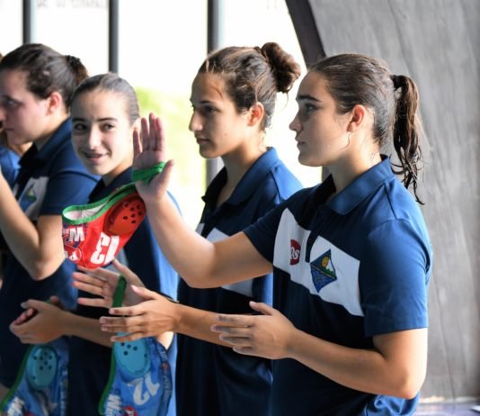 A rubricar el título en la fase de consolación en 1ª femenina rubricar
