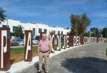 El Parque del Comercio Local sigue ampliando su homenaje el parque del comercio local