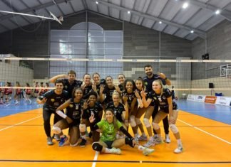 Victoria de garra del FP Pro Voley Cajasol en Sant Cugat victoria de garra