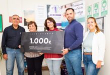 AFA Dos Hermanas recibe una donación de una empresa local afa dos hermanas