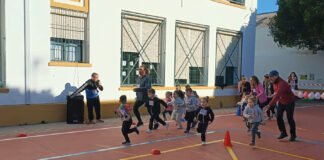 Carrera Maestra Carmen Gutiérrez en el CEIP San Sebastián carrera maestra carmen gutiérrez