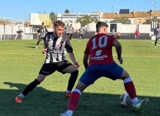 Primera derrota del Dos Hermanas en 1ª Andaluza de fútbol primera derrota