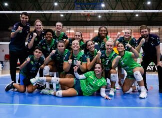 Duro encuentro en el que FP Pro Voley cayó derrotado duro encuentro