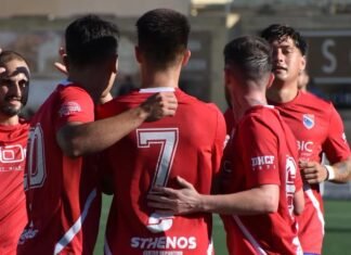 Duelo nazareno en la parte alta de la clasificación de 1ª Andaluza duelo nazareno