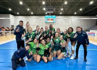 Contundente victoria del FP Pro Voley Cajasol contundente victoria