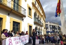 Concentración por la Igualdad en la Plaza de Los Jardines concentración por la igualdad