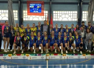 Campeón de España de balonmano juvenil femenino campeón de españa de balonmano juvenil femenino