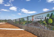 Recorrido visual de Entrenúcleos en un mural de 60 metros recorrido visual