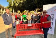 Un banco para compartir con Cruz Roja un banco para compartir